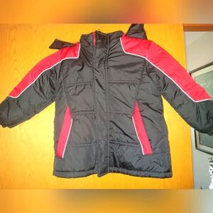 Boys size 3T, Xtreme hooded winter coat